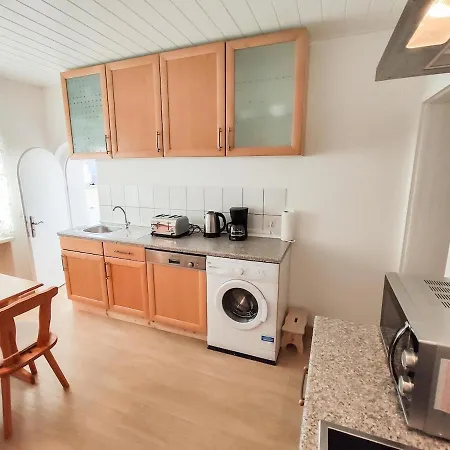 Homes Of Ruhr - Monteurwohnung Hafenkiez Duisburg