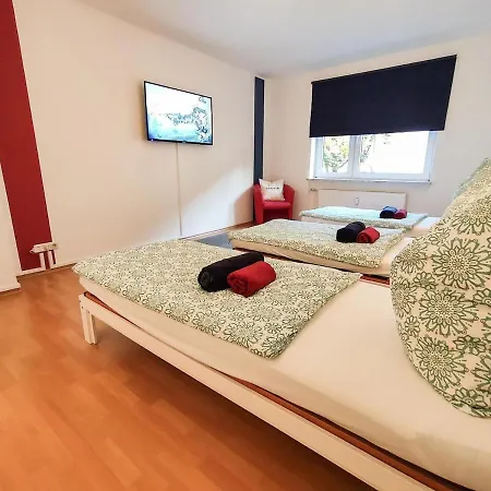 Homes Of Ruhr - Monteurwohnung Hafenkiez *